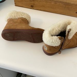 Ugg winter boots.